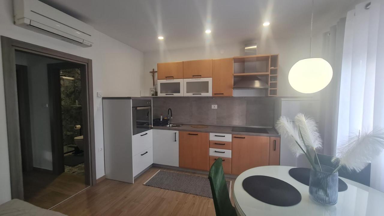 Appartamento Doki Šibenik Esterno foto